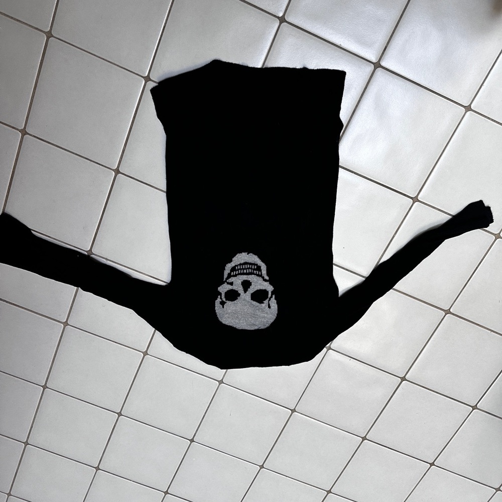Skull Cashmere Black and White Sweater